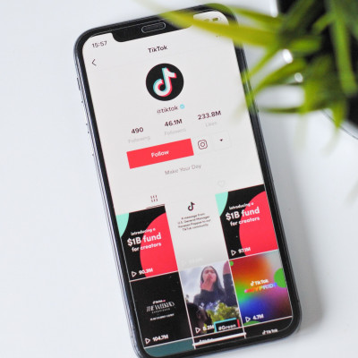 Κάνε χαμό! Τα μυστικά για να γίνει viral το video σου στο TikTok