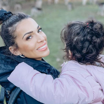 Ελένη Χατζίδου: Η κόρη της τρελαίνεται για αρακά - Δείτε φώτο