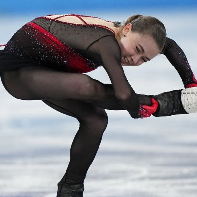 Τέλειο; 15χρονη Ρωσίδα έφτασε στην κορυφή με τη φιγούρα της στο καλλιτεχνικό πατινάζ