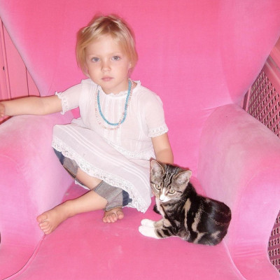 Μοντέλο από κούνια! Η Lila Moss από μωρό ξεχώριζε και... συνεχίζει