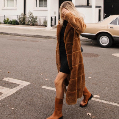 Πώς να συνδυάσεις το φόρεμα με τις μπότες σου αυτήν την εποχή