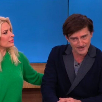 «Άφωνη» η Μενεγάκη – «Γνωστός ηθοποιός μου είπε «δεν νομίζω να υπέγραψες» και μου κόπηκαν τα ύπατα…»