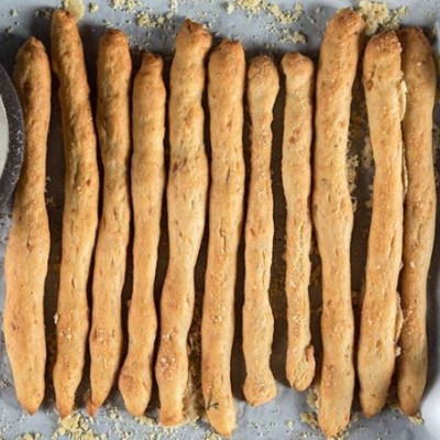 Άκης Πετρετζίκης: Μπατόν σαλέ