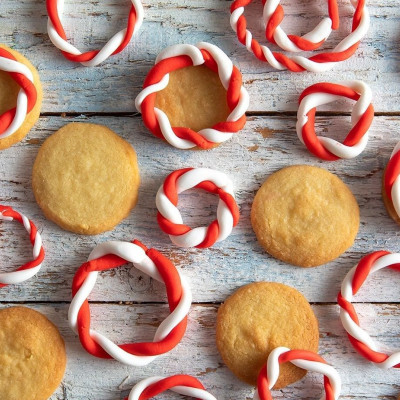 Άκης Πετρετζίκης: Μπισκότα με μαρτάκια