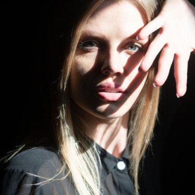 Τα 4 ζώδια που δείχνουν ψυχρά και απόμακρα, αλλά κατά βάθος είναι παιδιά διαμάντια!