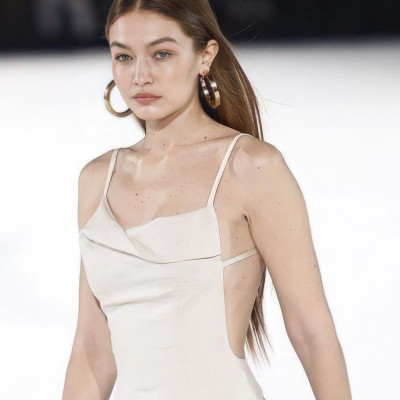 Η Vogue έσβησε την αναφορά της Παλαιστίνης από post της Gigi Hadid και οι αντιδράσεις είναι σφοδρές