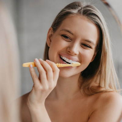 Η καλή στοματική υγιεινή ενισχύει τη γονιμότητα σύμφωνα με έρευνες