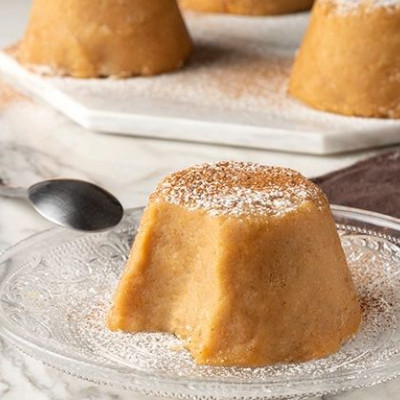 Άκης Πετρετζίκης: Χαλβάς με στραγάλια