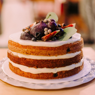 Έξω χιονίζει αλλά θες να φας παγωτό: Φτιάξε κέικ με παγωτό μόνο με δύο υλικά