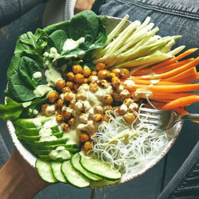 6 προβλήματα υγείας που προλαμβάνει η χορτοφαγική διατροφή (εικόνες)