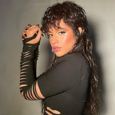 Mullet season - H Camila Cabello έκανε το κούρεμα της Miley Cyrus και είναι αγνώριστη