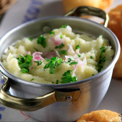 Άκης Πετρετζίκης: Σκορδαλιά