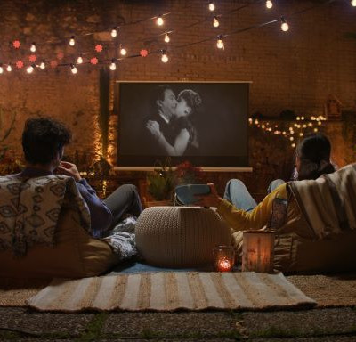 «Ζήσε καλύτερα έξω, σπίτι σου!»