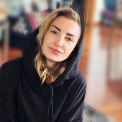 Ρούλα Ρέβη: Φτιάχνει τις ντουλάπες και αυτή είναι η κατάσταση που επικρατεί στο σπίτι