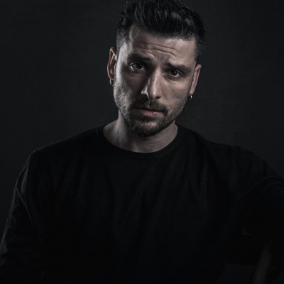 Σπύρος Χατζηαγγελάκης: O φωτογράφος που πήγε την τέχνη του γυμνού μακριά από το male gaze