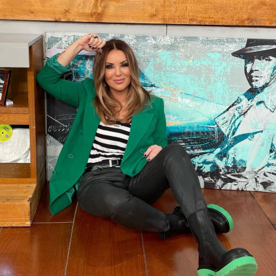 Ναταλία Γερμανού: Το επίμονο φλερτ και η παραλίγο απιστία στον Θάνο Καλλίρη που έγινε τραγούδι