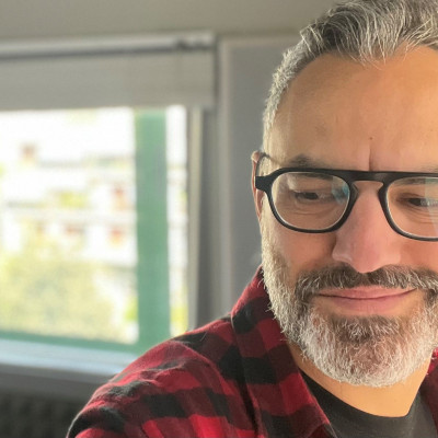 Η ΓυναίQα του σήμερα να αγαπάει τους άντρες!