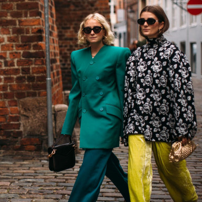 7 ανοιξιάτικα formula outfits για να δημιουργήσεις και εσύ τα πιο κομψά casual σύνολα