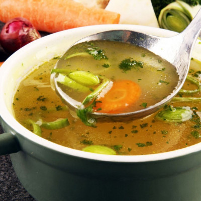 Η σούπα που θα σας βοηθήσει να χάσετε άμεσα 3 κιλά (video)