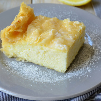 Εύκολη λεμονόπιτα με σιμιγδάλι χωρίς αλεύρι - Λιώνει στο στόμα