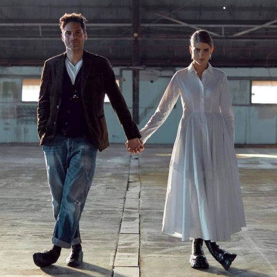 Μιχαλάκη – Παπαγεωργίου: Πάσχα στη Σύρο με πασίγνωστο ζευγάρι της Ελληνικής showbiz