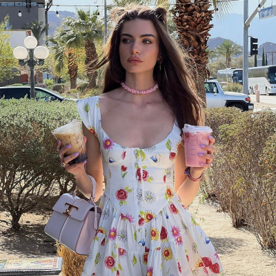 7 floral φορέματα για να είσαι in fashion και αυτή την άνοιξη