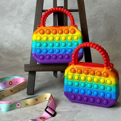 DIY: Πώς θα φτιάξεις τα δικά σου pop it με μολύβι, ψαλίδι και χαρτί