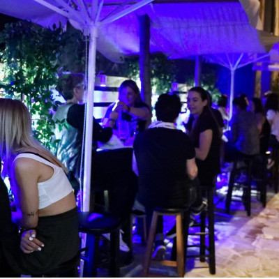 Άρση μέτρων: Τι αλλάζει από την 1η Μαΐου – Όσα ισχύουν για μάσκες, πιστοποιητικά και σχολεία