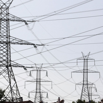 Μέτρα για το ρεύμα: Πώς θα πάρετε την επιστροφή έως και 600 ευρώ - Οι επιδοτήσεις για Μάιο, Ιούνιο