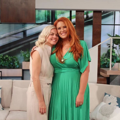 H εξομολόγηση της Χριστίνας Κοντοβά για την υιοθεσία και τα δάκρυα με τη Σίσσυ Χρηστίδου on air