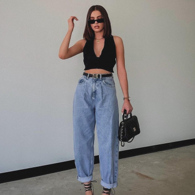 Denim παντελόνι ή shorts; 4 τάσεις στα jeans που θα (θέλεις να) φοράς συνέχεια το καλοκαίρι