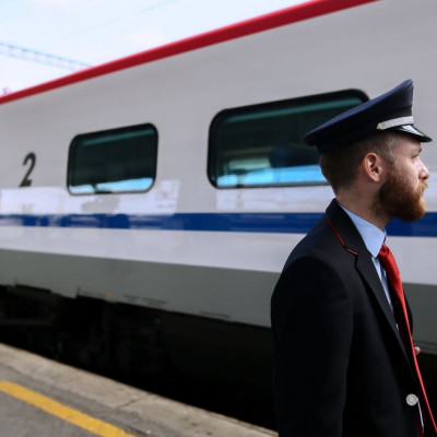 Λευκό Βέλος: Το πιο γρήγορο τρένο στην Ελλάδα έκανε Θεσσαλονίκη – Αθήνα σε χρόνο DT