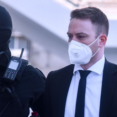 Πόσα χρόνια θα μείνει στη φυλακή ο Μπάμπης Αναγνωστόπουλος - Ξέσπασε ο πατέρας της Καρολάιν