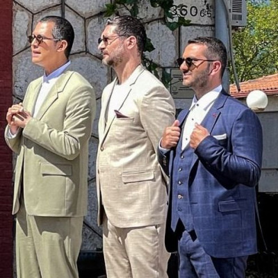 MasterChef: Θραύση στο Twitter με το γαμπριάτικο στυλ του Λεωνίδα Κουτσόπουλου