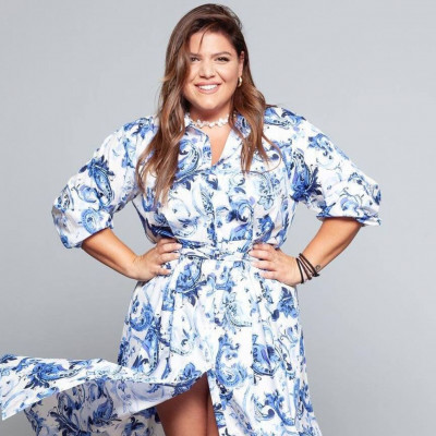 Δανάη Μπάρκα: Οι εντυπωσιακές γωνιές του σπιτιού της και η λατρεία στα λουλούδια