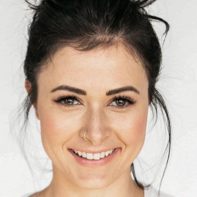 Λευκό χαμόγελο: Όλα όσα το επηρεάζουν και η λύση διπλής τεχνολογίας