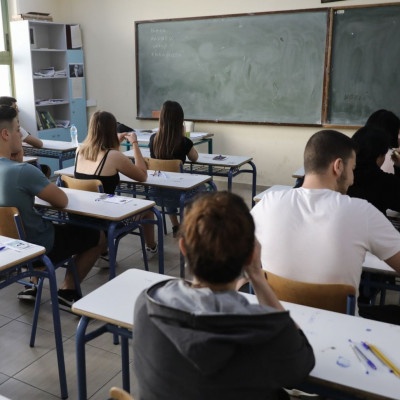 Πανελλήνιες 2022: Οι απαντήσεις σε Λατινικά, Χημεία και Πληροφορική