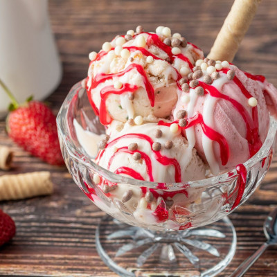 Πανεύκολο παγωτό με μόλις δύο υλικά - Χωρίς ζάχαρη, κρέμα ή γάλα