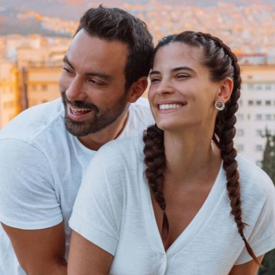 Τανιμανίδης-Μπόμπα: Νοίκιασαν σπίτι στη Μύκονο για το καλοκαίρι κι ετοιμάζουν τη βάφτιση των διδύμων