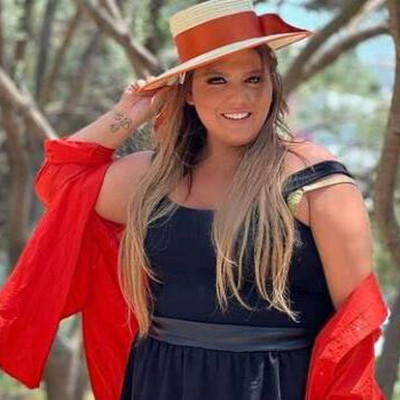 Δανάη Μπάρκα: Πήγε Μύκονο, πόζαρε με μαγιό μπικίνι και αποθεώθηκε