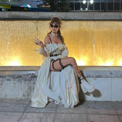 Το πιο ανατρεπτικό και cool video clip του καλοκαιριού ανήκει στην Poli_Ploki Ελένη Φουρέιρα