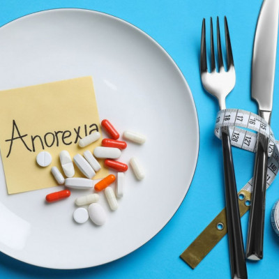 12 συμπτώματα - καμπανάκι που υποδηλώνουν διατροφική διαταραχή και δεν πρέπει να αγνοείτε