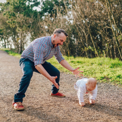 Η πατρότητα είναι ένα συναίσθημα που εκφράζεται με τέσσερις λέξεις «θέλω τον μπαμπά μου»