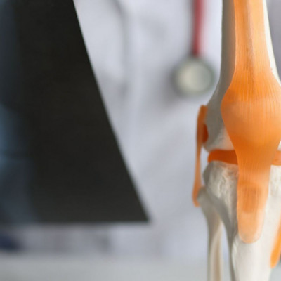 Το να νιώθετε νεότεροι σας βοηθά να αναρρώσετε από κατάγματα και εγκεφαλικά επεισόδια γρηγορότερα