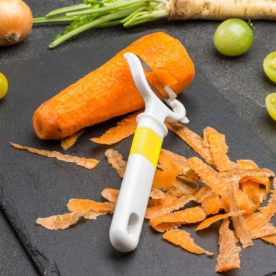 Τα καρότα και το σέλινο μπορεί να αναστρέψουν κάποιες βλάβες από το κάπνισμα - μελέτη