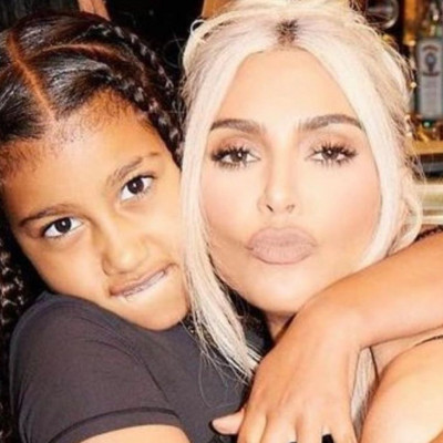 Kim Kardashian: Έδωσε την καλύτερη ιδέα για καλοκαιρινό παιδικό πάρτι