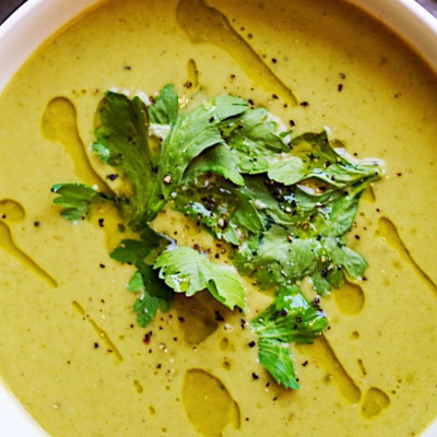 Οι δύο πιο νόστιμες σούπες του καλοκαιριού – Πώς θα τις φτιάξετε