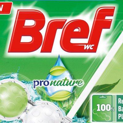 Τα μπλοκ τουαλέτας Bref ήρθαν με 100% ανακυκλώσιμες συσκευασίες και βελτιωμένες συνθέσεις
