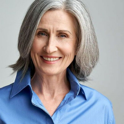 Συμπτώματα άνοιας: Η αλλαγή των μαλλιών που παρατηρείται στο «70%» των ασθενών με νόσο Αλτσχάιμερ