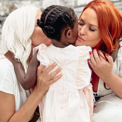 Κοντοβά: Επικό βίντεο με την μικρή Ada! Φεύγουν για διακοπές και ζητάει τη νονά της, Σίσσυ Χρηστίδου